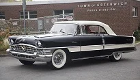 1956_Packard_Caribbean_in_Black_and_White,_front_left.webp