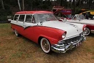1956_Ford_Country_Sedan_(32425358504).webp