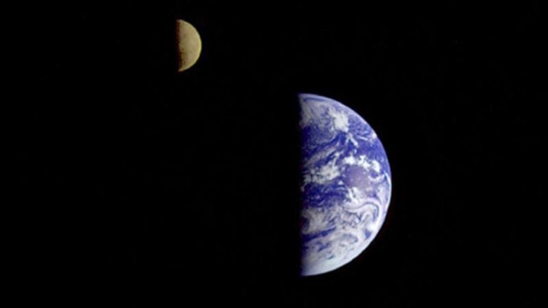 earth-moon-nasa-e1486312690492.jpg