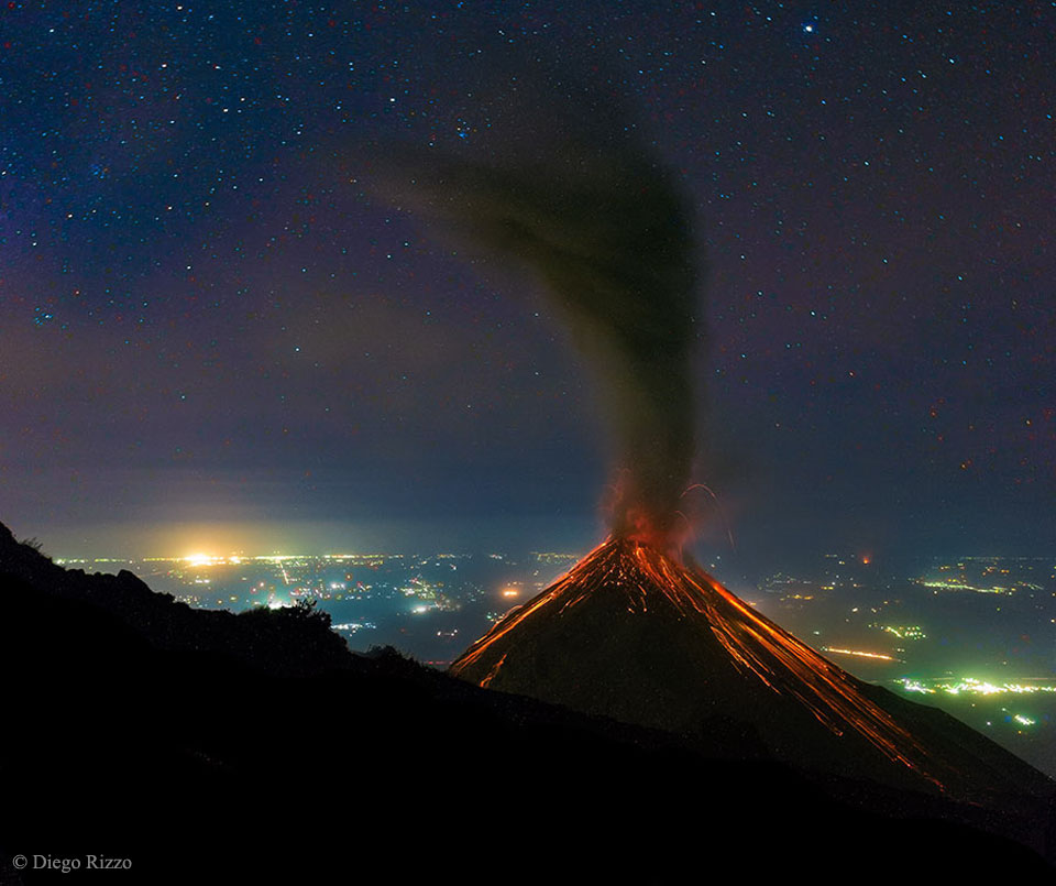 FuegoVolcano_Rizzo_960.jpg