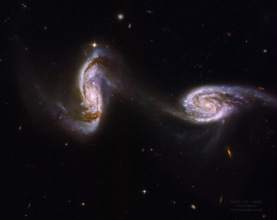 Arp240_HubbleKotsiopulos_960.jpg