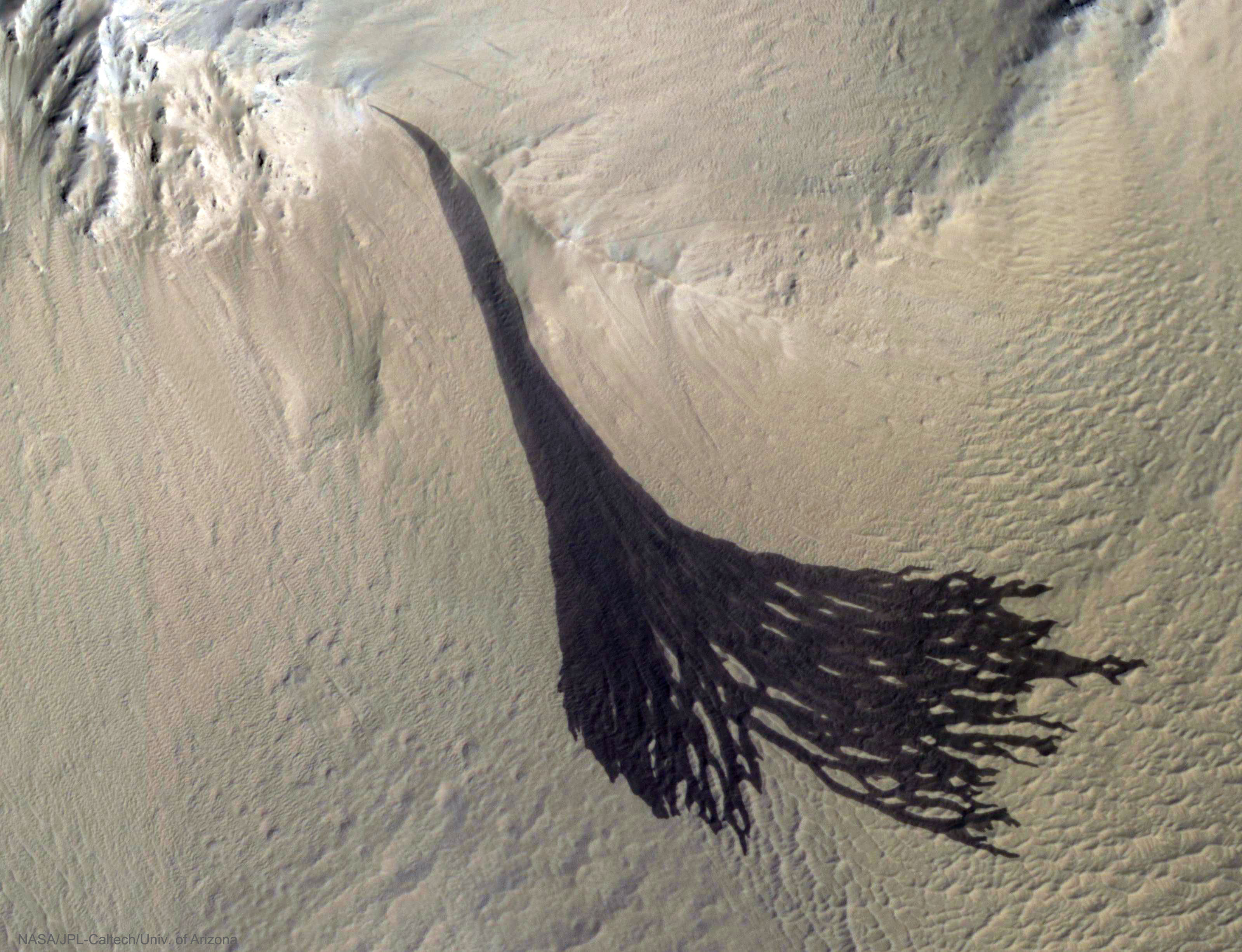 MarsSlopeStreaks_MRO_3199.jpg