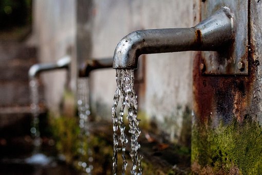 faucet-1684902__340.jpg